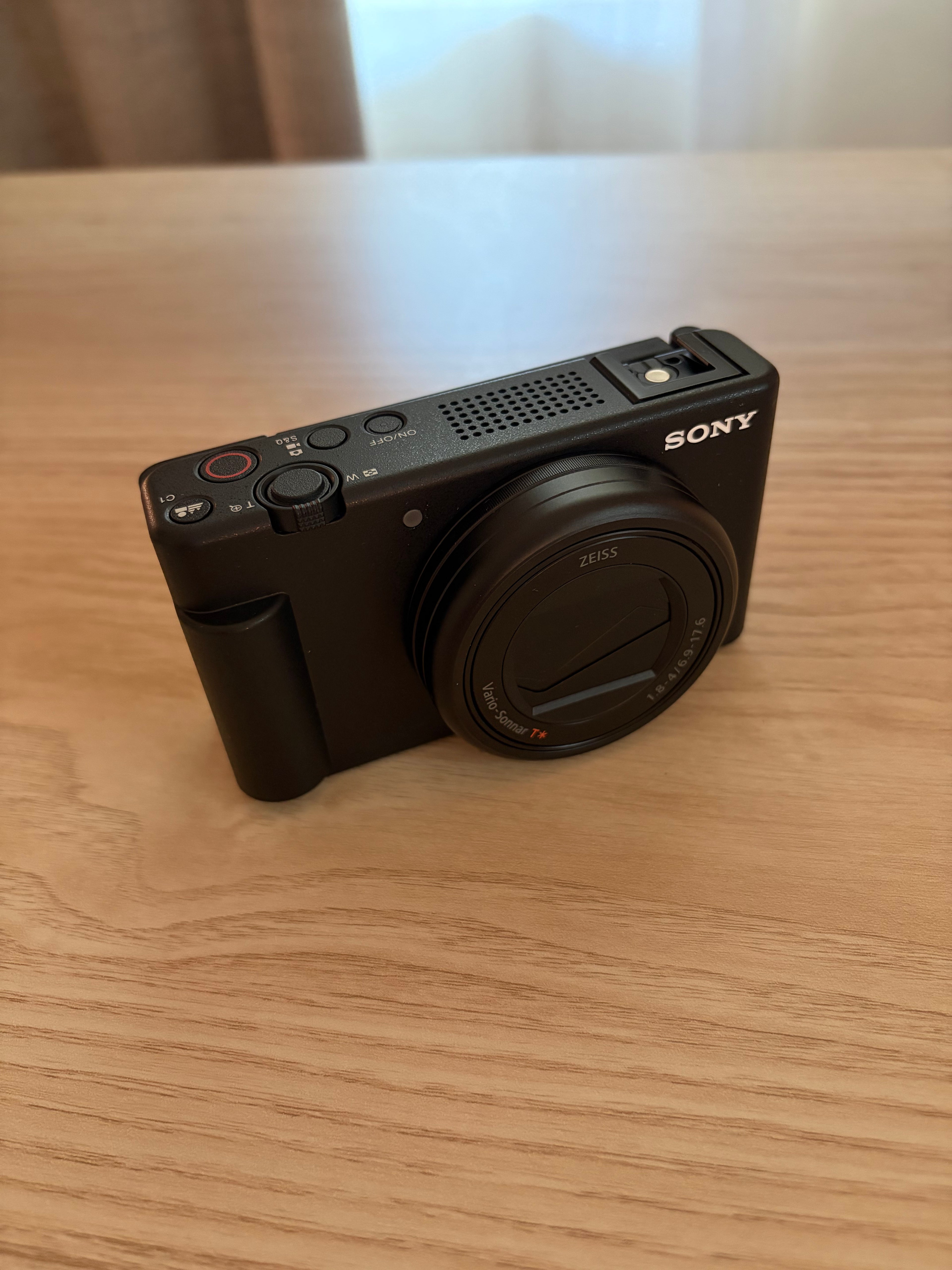 Sony - ZV1 II 20.1-Megapixel Digital Camera